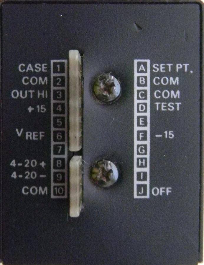 Used Sierra Instruments Sidetrak Mass Flow Controller, O2, 1-10 SLPM, Used