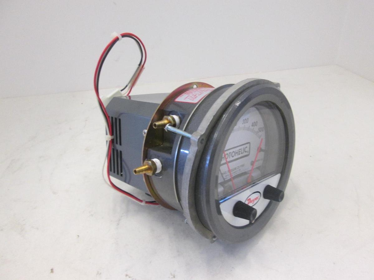 Used Dwyer, 3002MR-500, Photohelic Gauge 0-500mm, Diff Press, Used