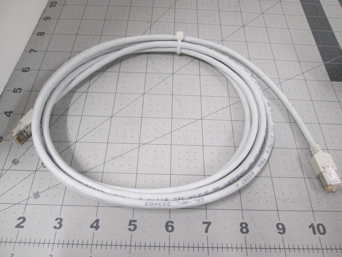 Used Pfeiffer Vacuum, D-35614 Asslar, Gauge Pirani PM 051 w/ Cable, New
