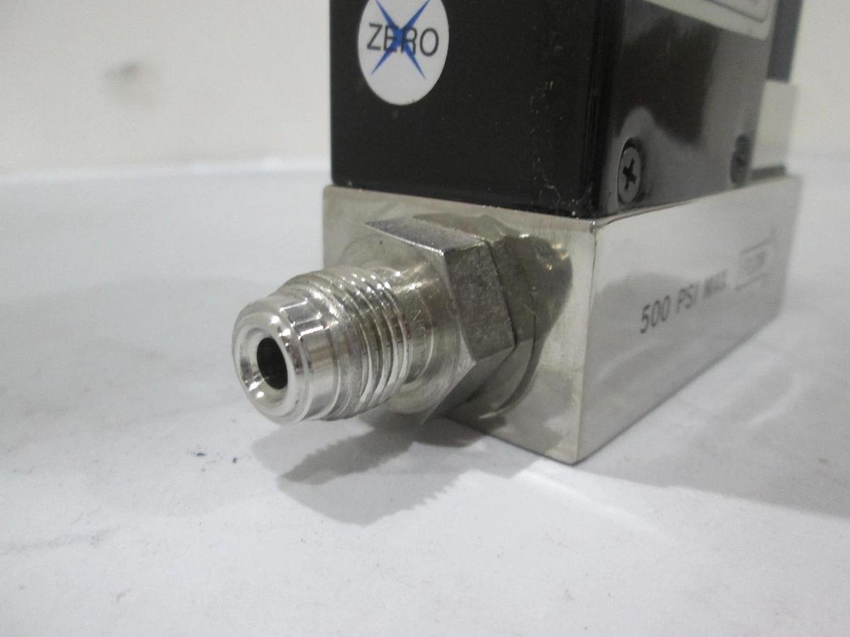 Used Unit, UFC-1020, 1 SLPM, O2, Mass Flow Controller, Used