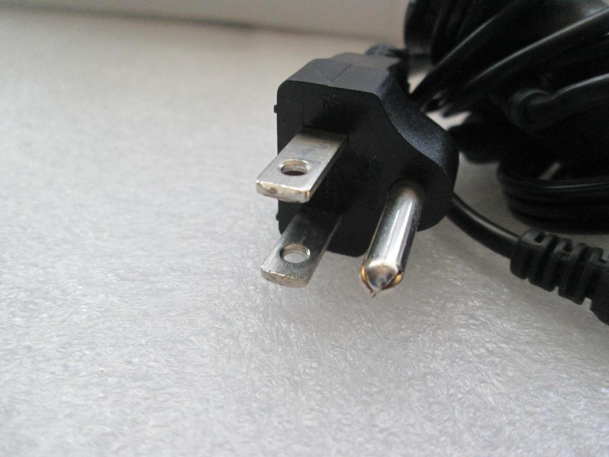 Used Dell, ADP-65JB B, AC Adapter, 100-240V, Used