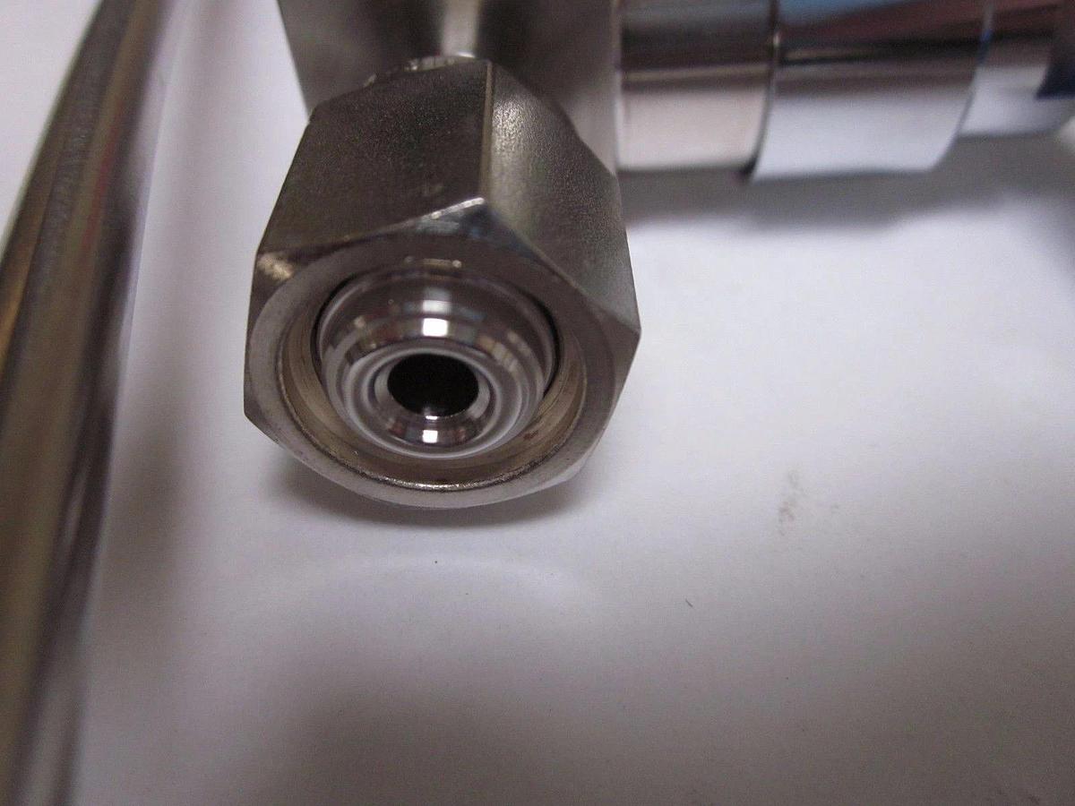 Ewal Titan Double Diaphragm Valve Assembly 1/4 Turn Knob, 1/4 VCR Fittings