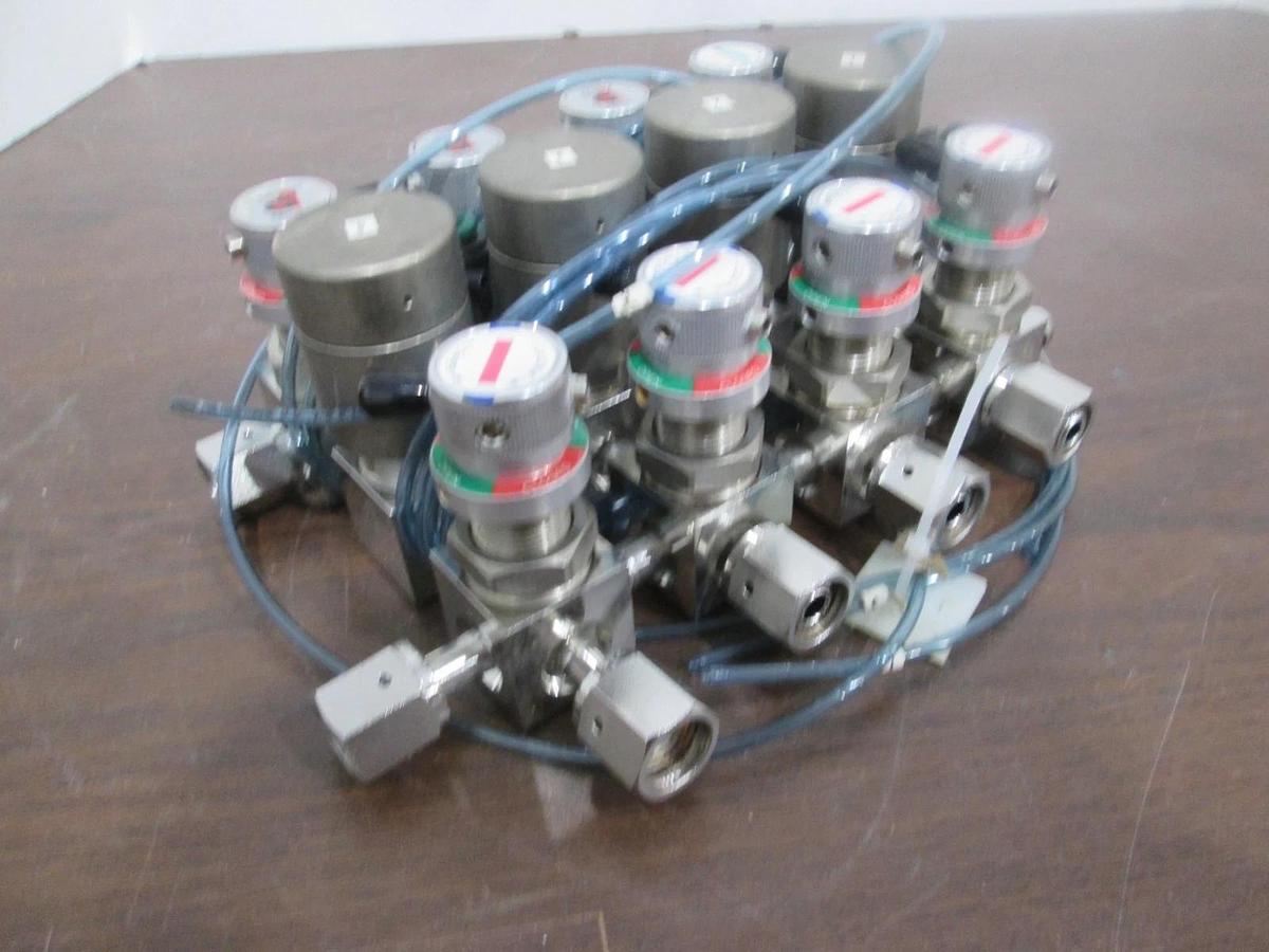 Used APTech AP4625 (8) Manual Diaphragm Valve Manifold Assy w/ 4 Valves, Used
