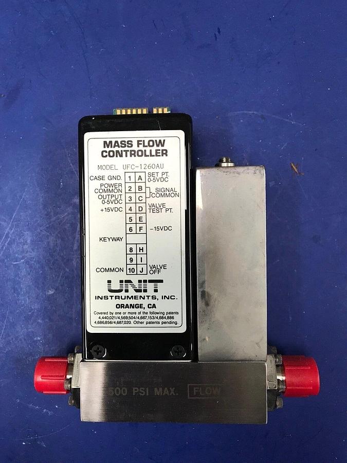 Used Unit UFC-1260AU, MFC, Mass Flow Controller, N2, 1 SLM, 1/4" MVCR, Used