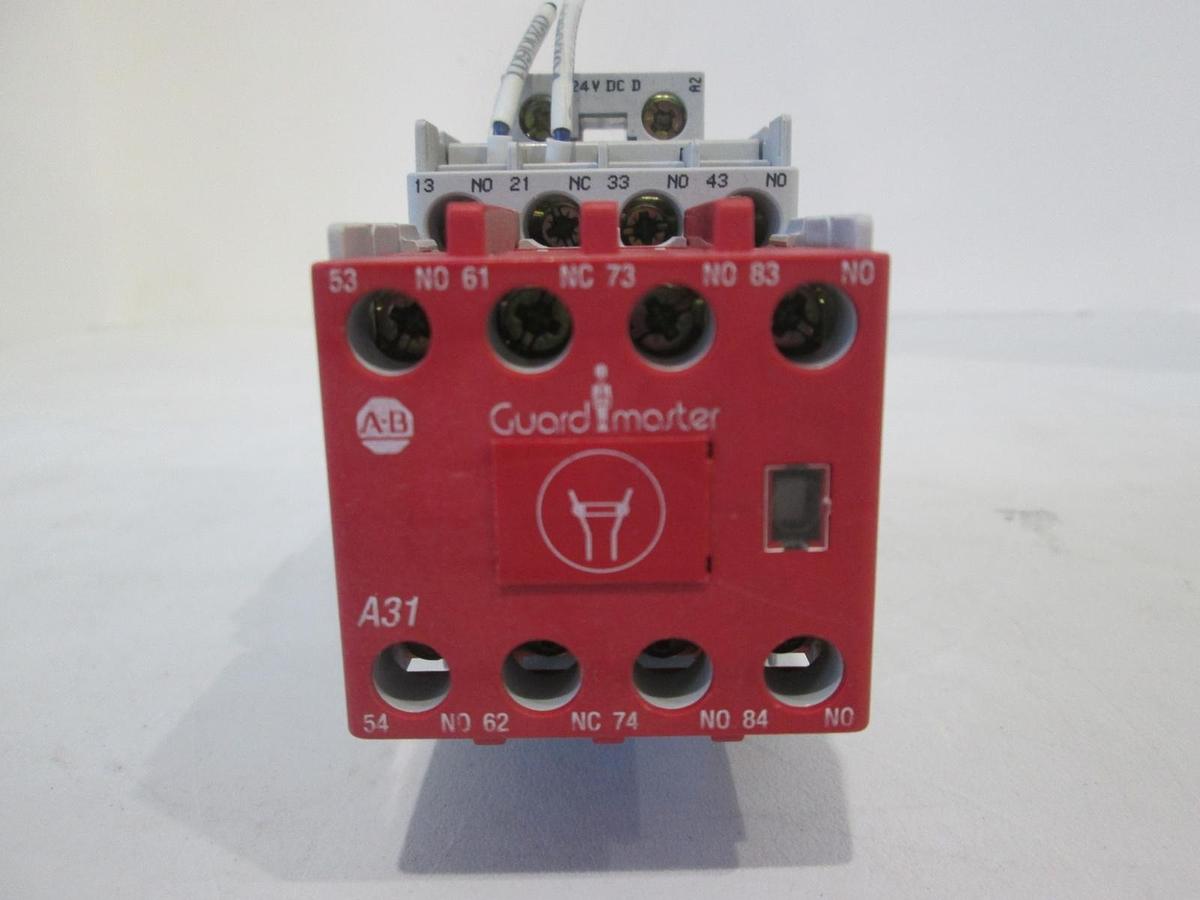 Used Allen-Bradley, 700-CF310D w/ 100S-F, Contact Relay and Auxiliary Contact, Used