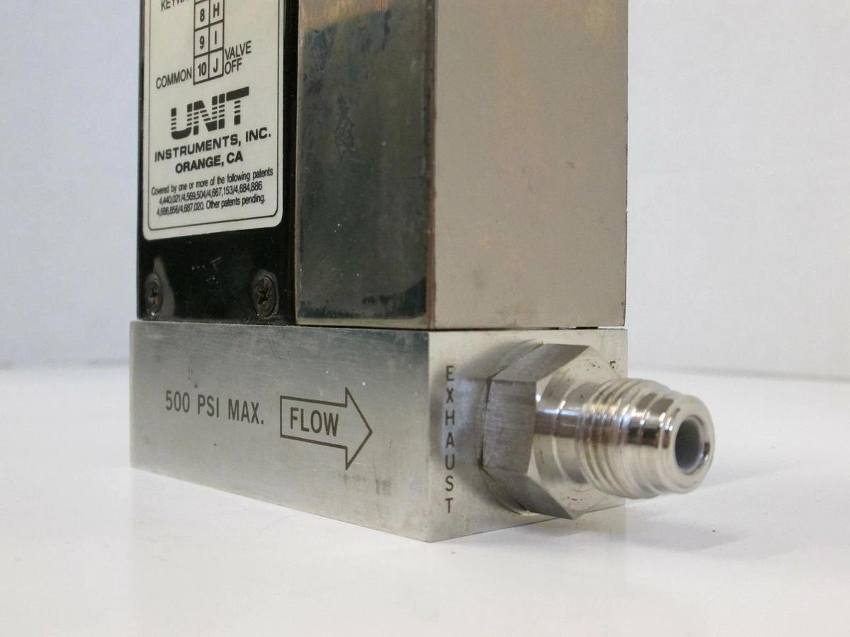 Used Unit UFC-1200A Mass Flow Controller MFC, CHF3, 50 SCCM, 1/4" Male