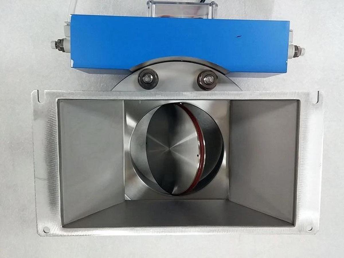 Used Kokusai Stainless Steel Heat Exchanger with Fuji Seiki Throttle Valve, Used
