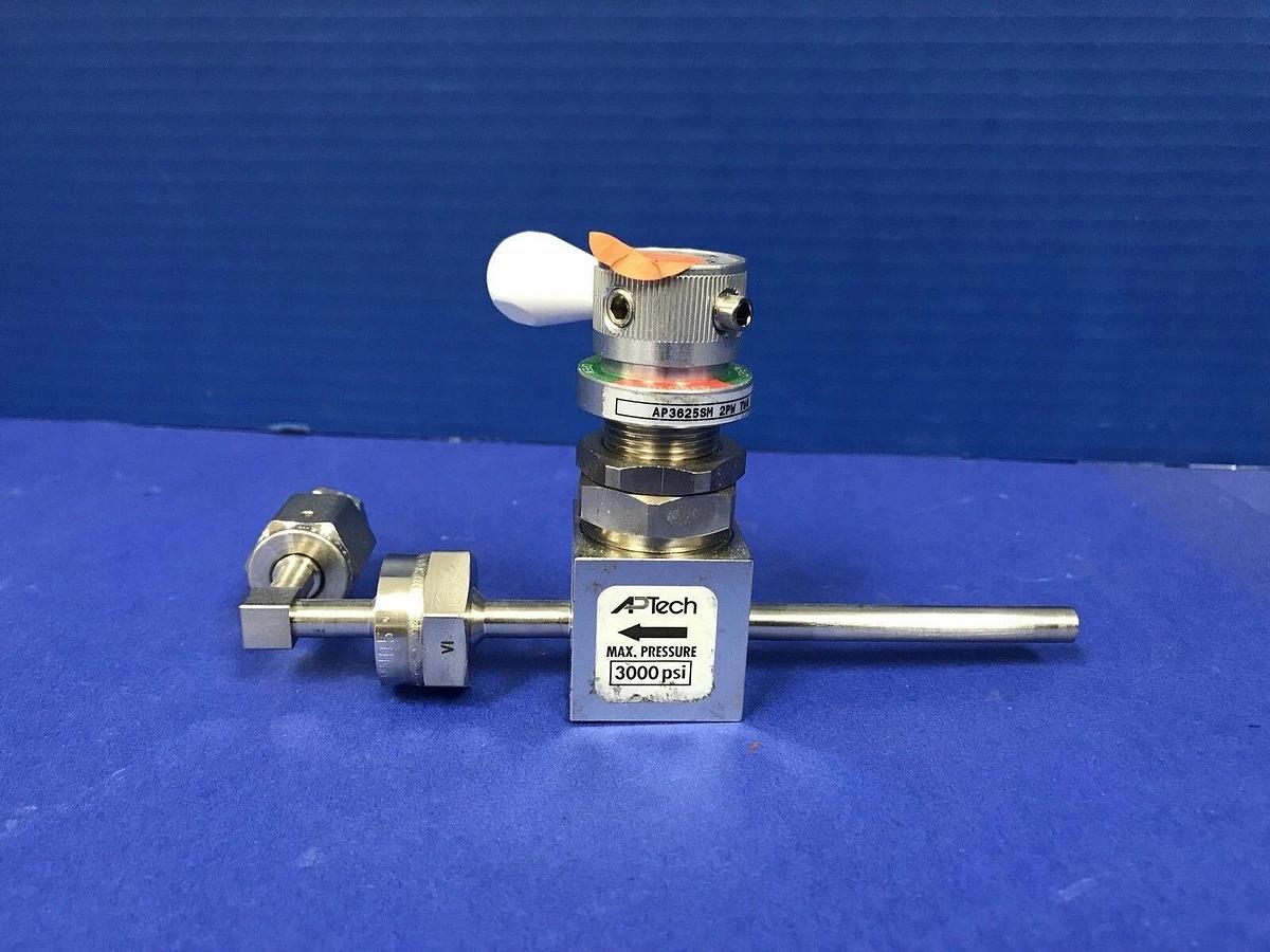 Used APTech AP3625SM TW4 1.75 P Manual Diaphragm Valve Assembly, White Lever Handle