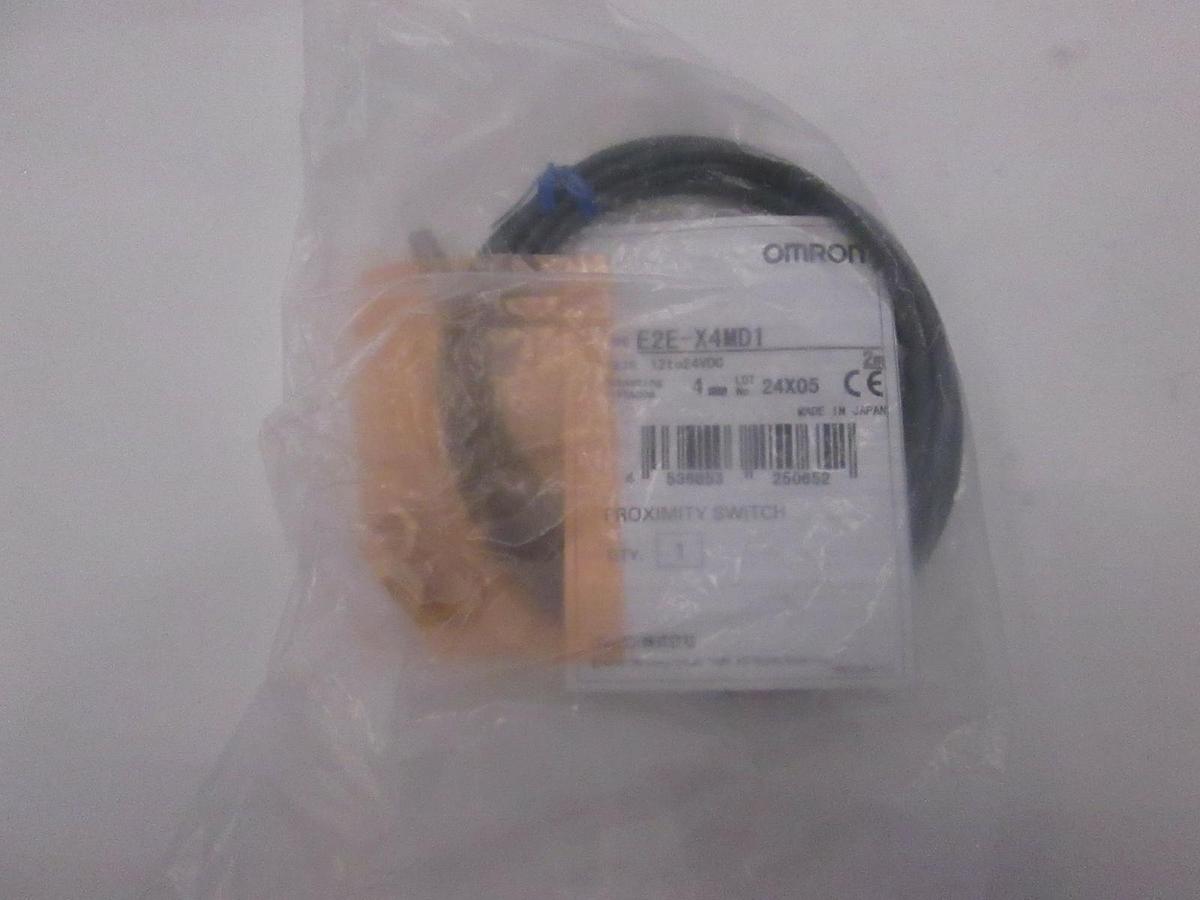 Omron, E2E-X4MD1 Proximity Switch, New, Lot of 3