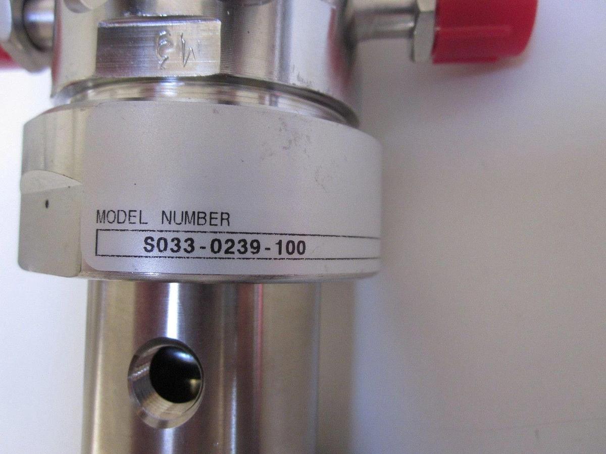 APtech Semi Gas S033-0239-100 high purity Pressure Regulator, 5 Port