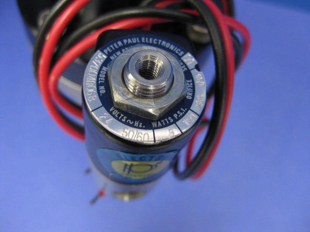 Used MKS HPS Single-Stage 1" Pneumatic Angle Vacuum Valve w/ Solenoid, NW25, Used