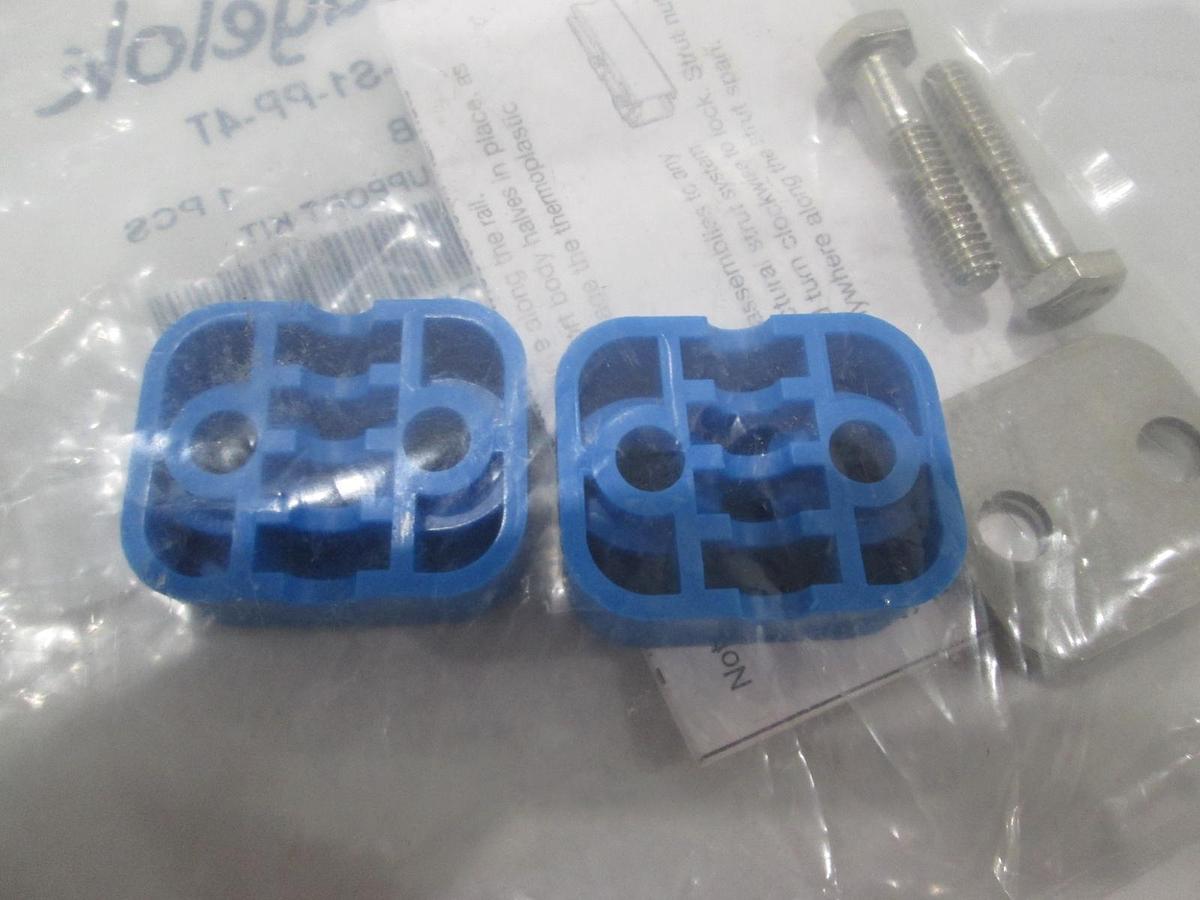 Used Swagelok, 304-S1-PP-4T, 1/4" Support Kit, New