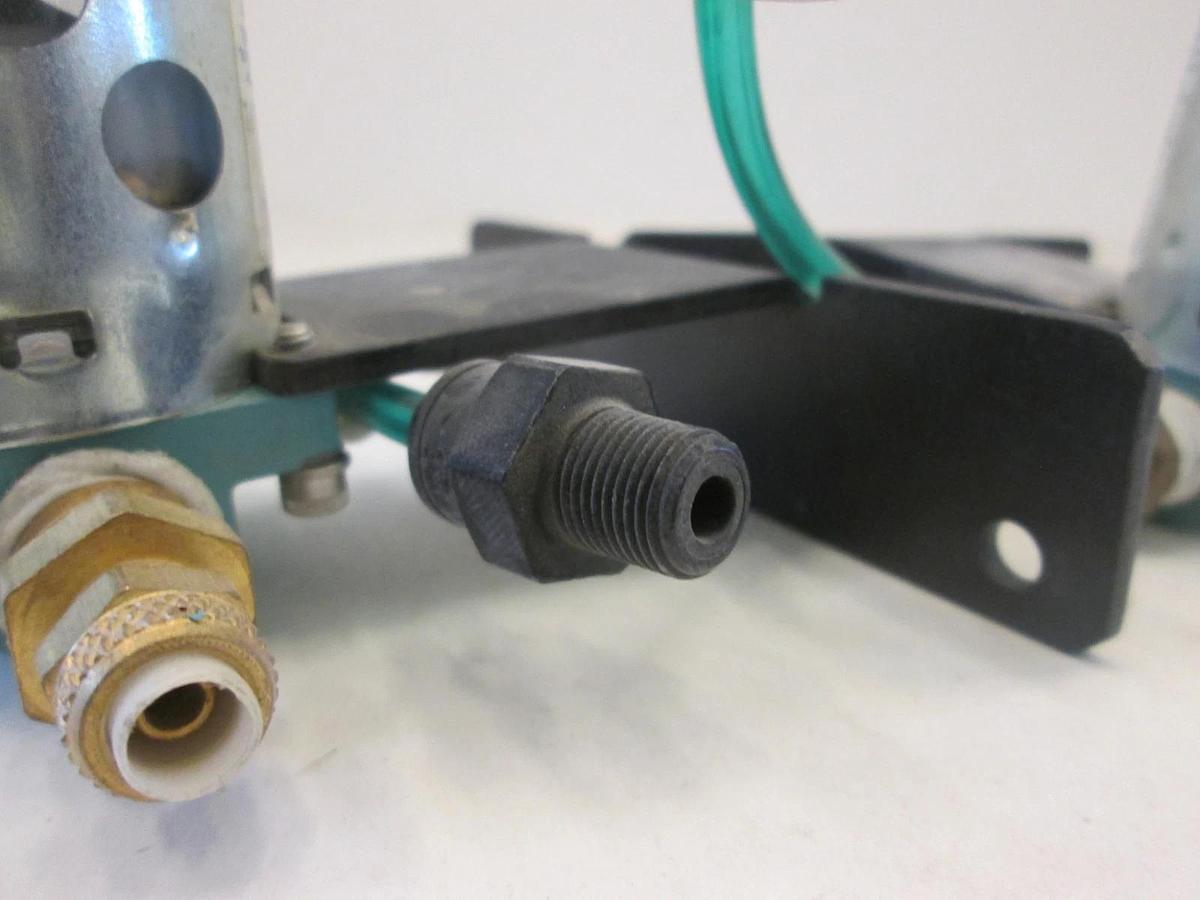 Used Wilkerson, Filter Regulator w/ Bracket, F00-02-B00, Used, Lot of 2