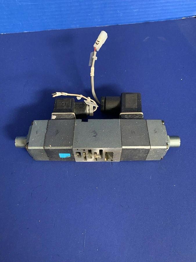 Used SMC NVS 4214-0009 Directional Air Valve, 110/120V, Used