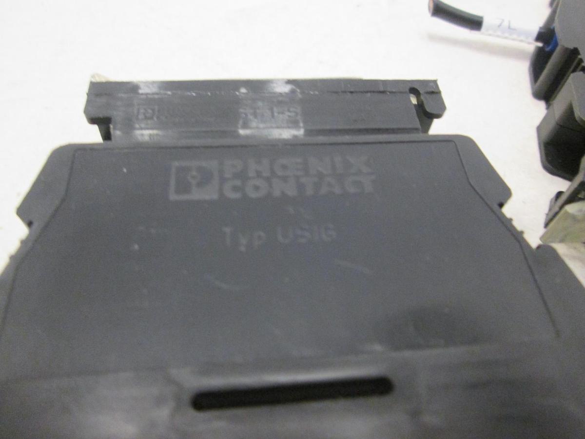 Used Phoenix Contact, Type USIG, Terminal Fuse Block, 6A, Used, Lot of 3