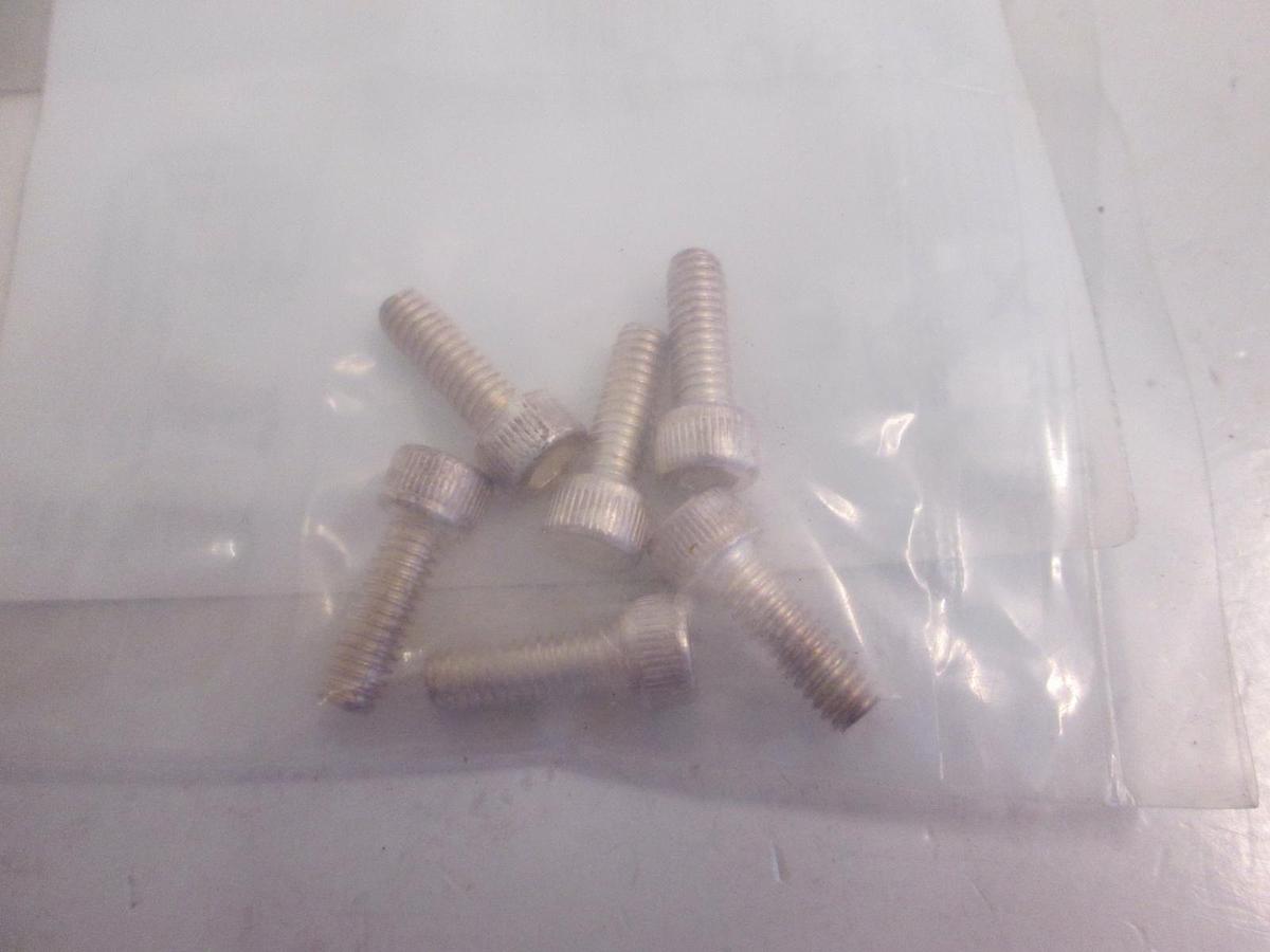 AMAT 3690-01862 SCR CAP SKT HD 8-32 x 1, Lot of 6