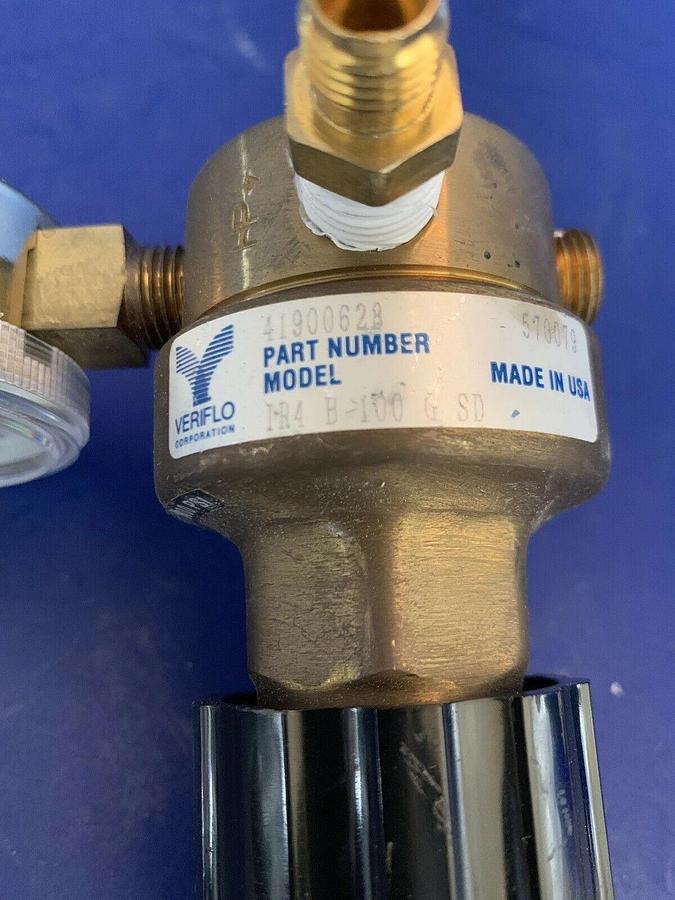 Used Parker Veriflo IR4B-100-GSD Brass Regulator w/ Gauge, 4 Port, Used