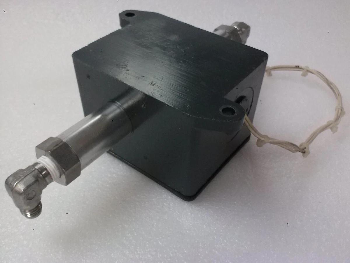 Used United Electric J21K Model 357 Pressure Switch, Used