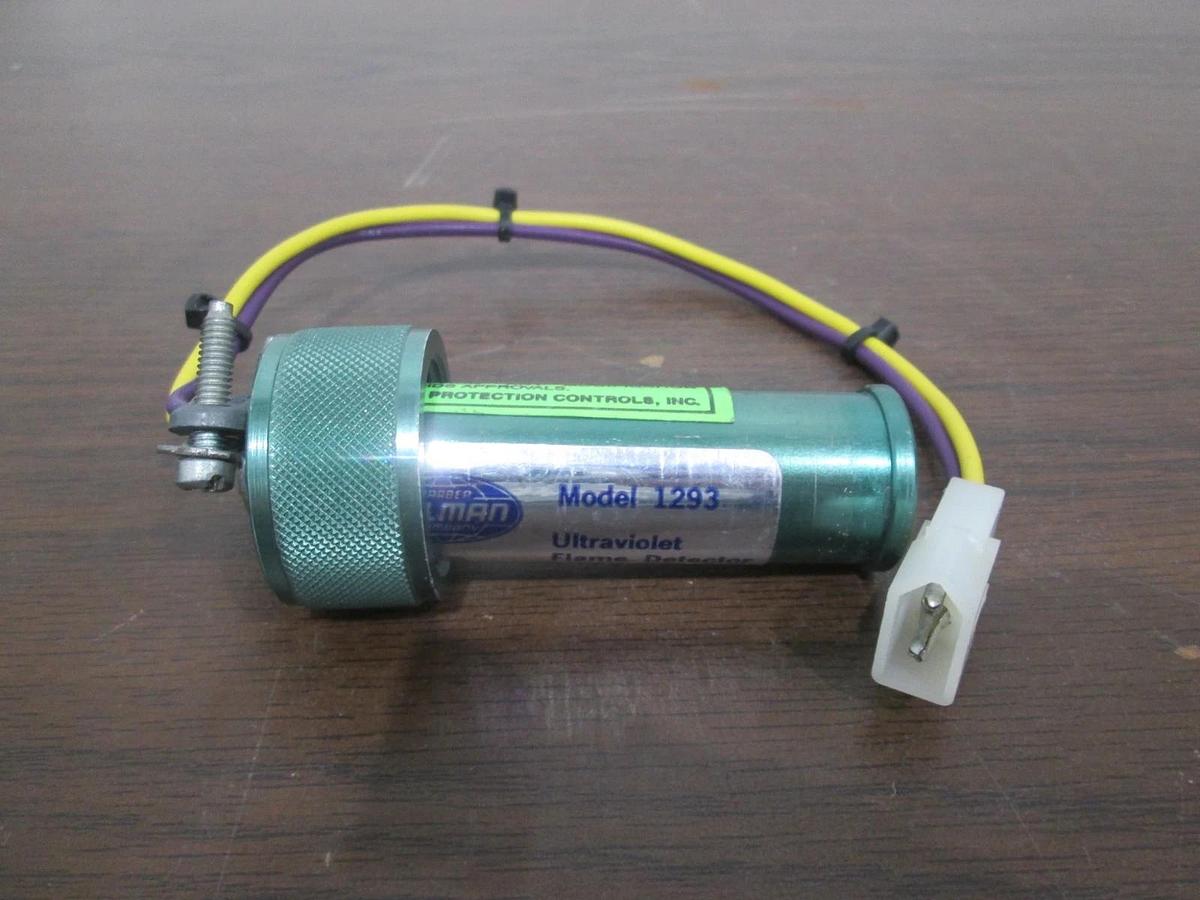 Used Barber Colman, Model 1293, Ultraviolet Flame Detector, Used