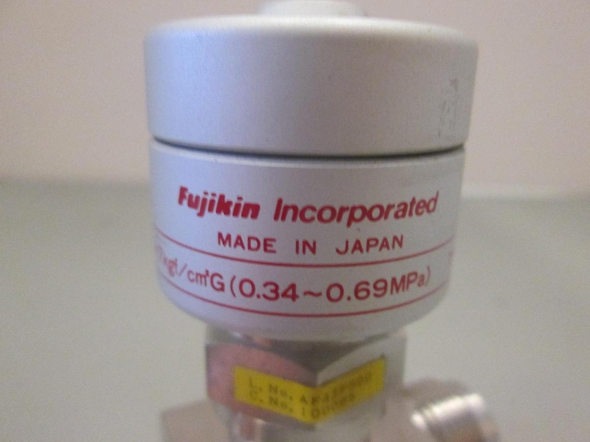 Used Fujikin Mega-Mini, 3.5-7kgf, Pneumatic Valve, 1/2" MVCR, Used