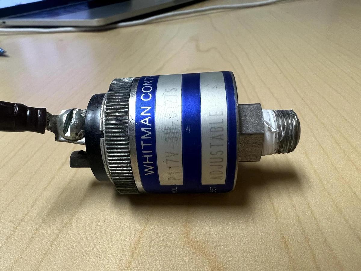 Used Whitman Controls, P117V-3H-C12TS, Pressure-Switch, 3941-06/90, 1A115VAC, Used