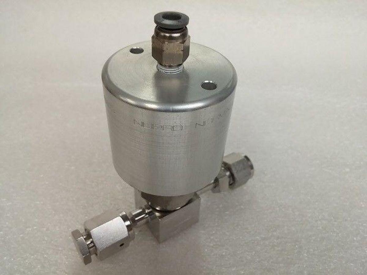 Used Nupro SS-HBTW4-C High Pressure Valve, 1/4" Tube x 3/8" Tube Butt, NC, Used