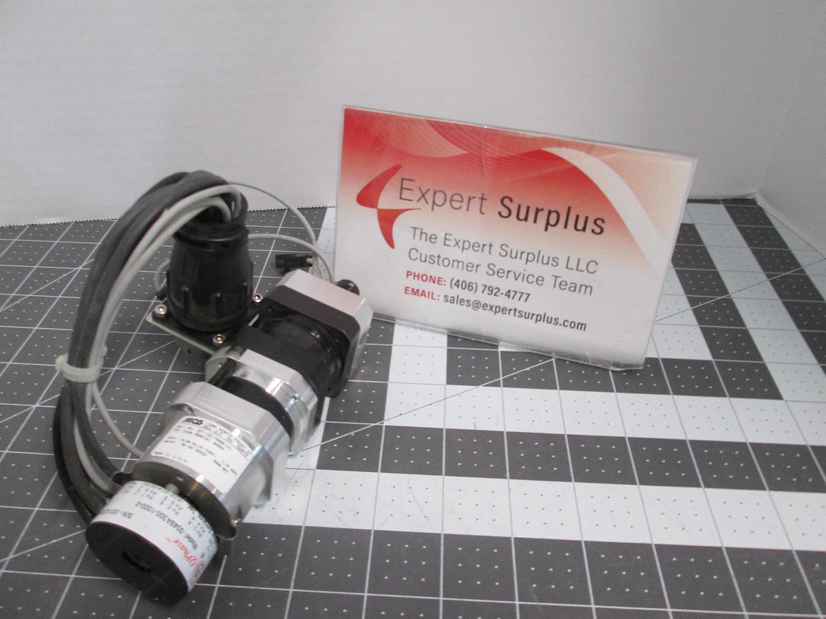 Used MCG B7-IB17000-V1 90VDC Servo Motor 9000RPM w/ Dynapar OPhase 1000 CPR Encoder