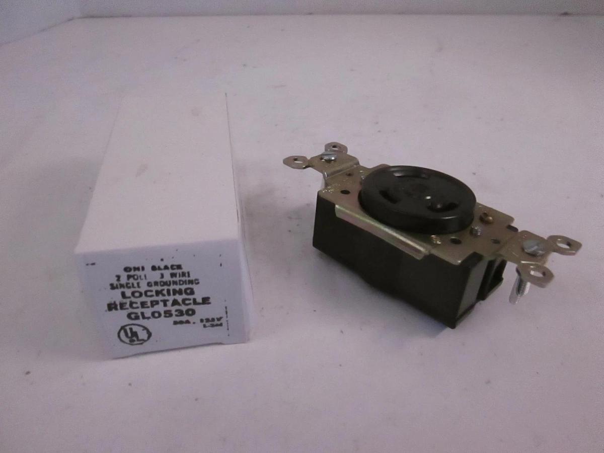General Electric, GL0530 Single Locking Receptacle, 2 Pole, 3 Wire, New
