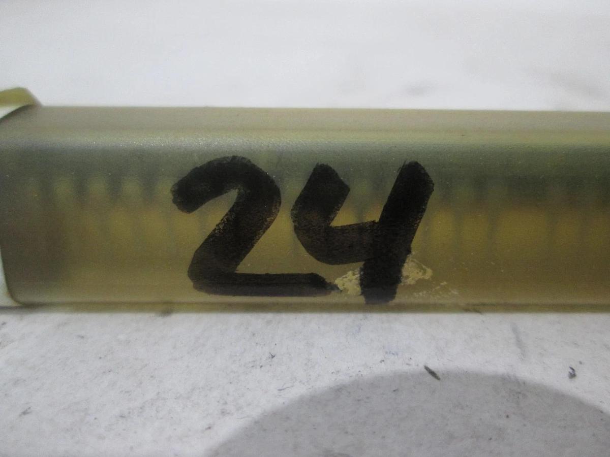 Beckman, 899-1-R2K, Integrated Circuit, New, Lot of 24