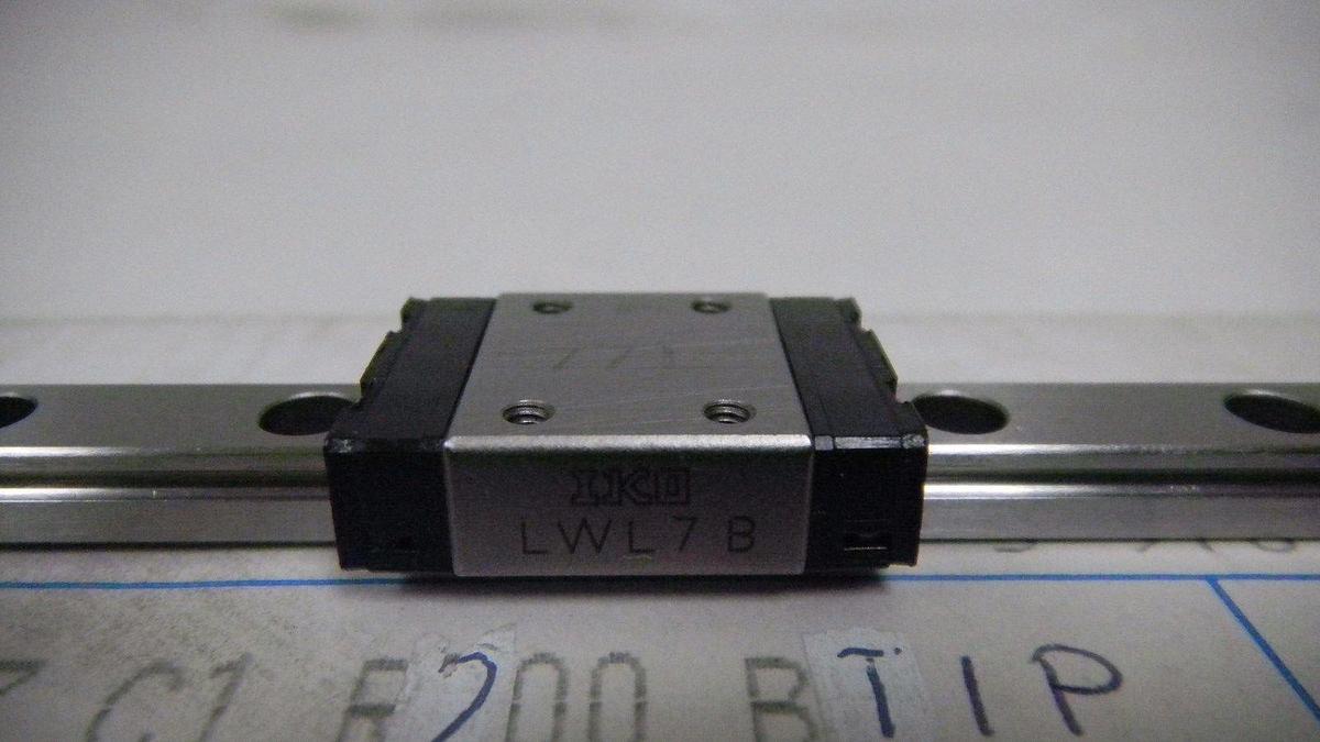 Used IKO, Nippon Thompson CO., LWL 7 C1 F200 BT1P, Slides, M2 X 6 (SUS) .. 20, NIB