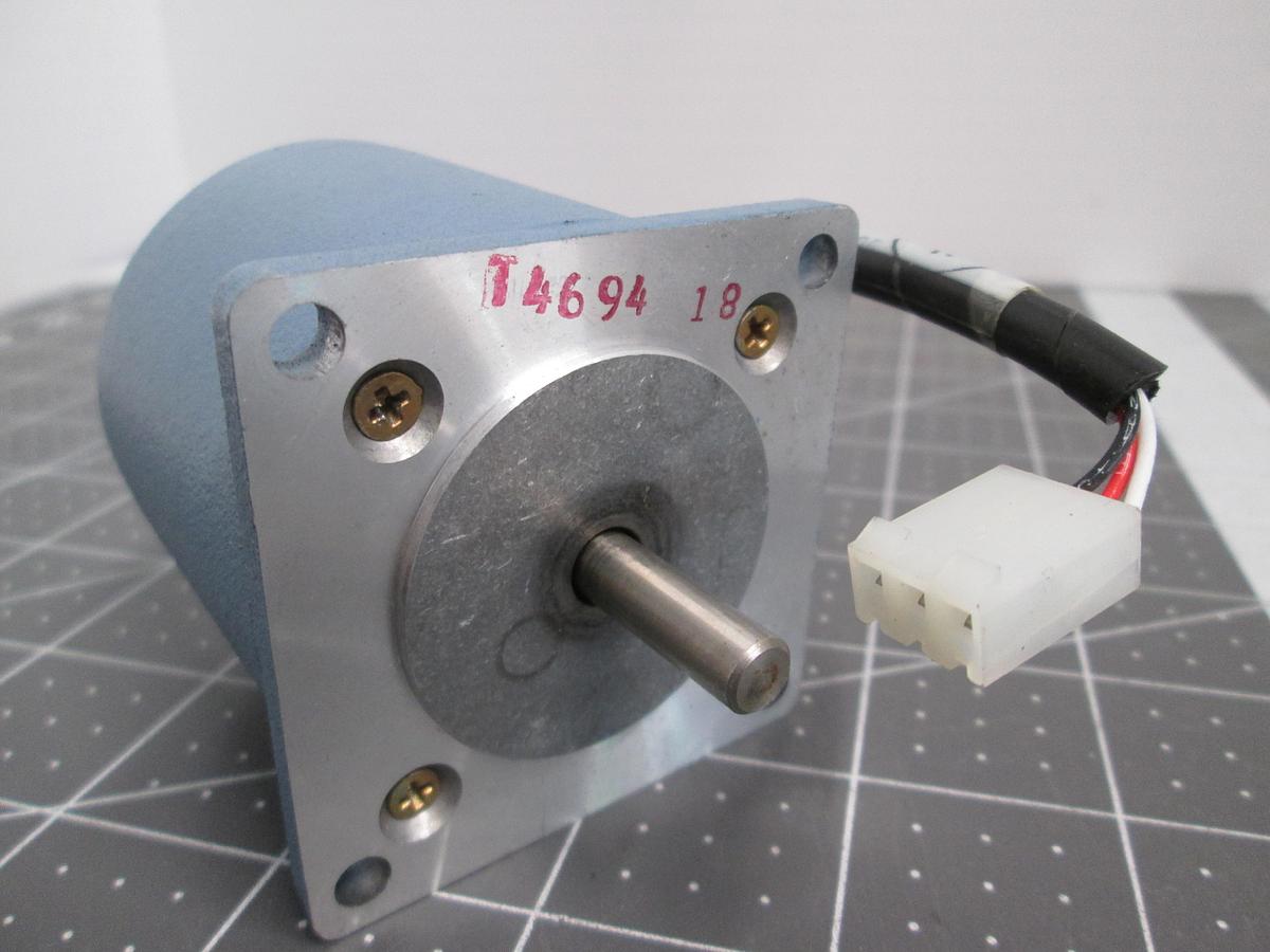 Used Superior Electric Slo-Syn SS25 Synchronous Stepping Motor 120V 72RPM 