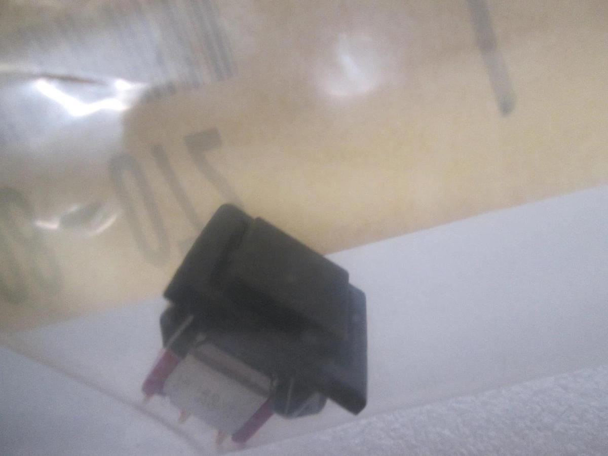 Switch, SPDT, Snap-In, 308-072, New