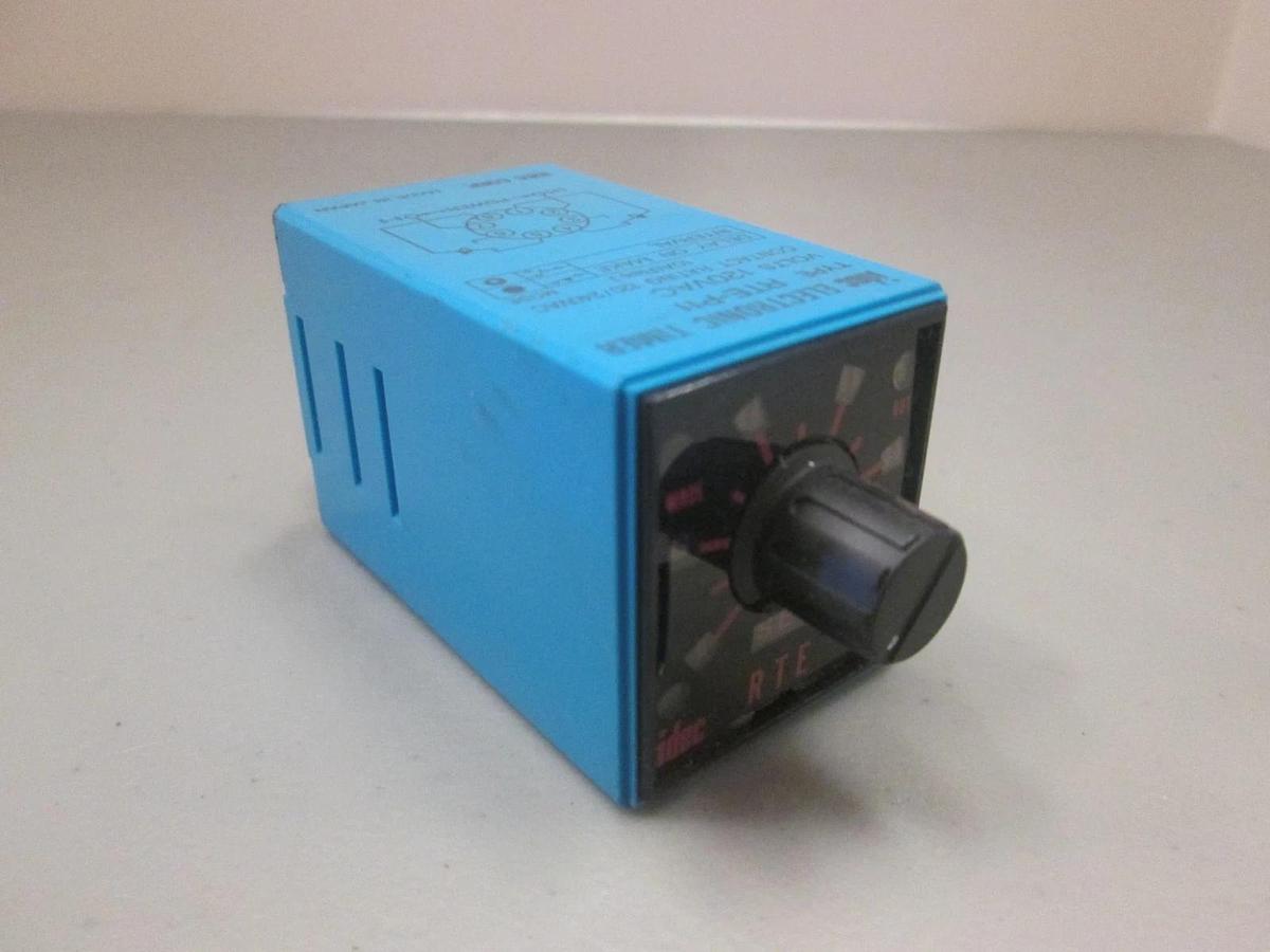 Used IDEC, RTE-P11, Electronic Timer, Used