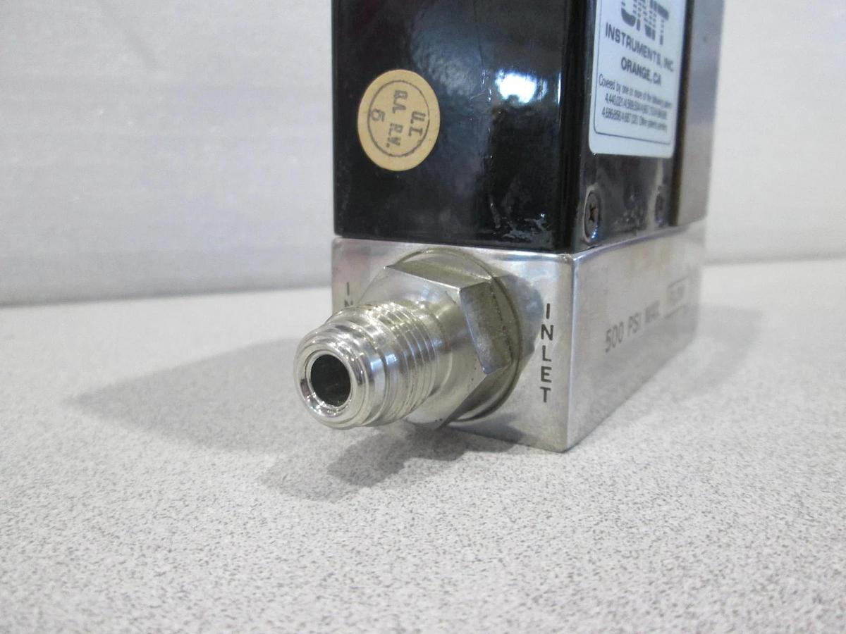 Used Unit UFC-1100 Mass Flow Controller, Gas o2, 1 SLM