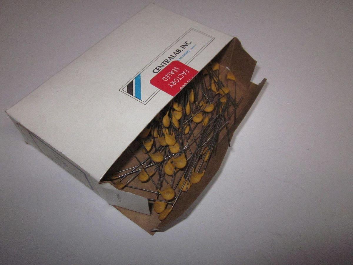 Lot of 84 -  Centralab DD-680  Ceramic Capacitors 68pf 1000VDCW-10%