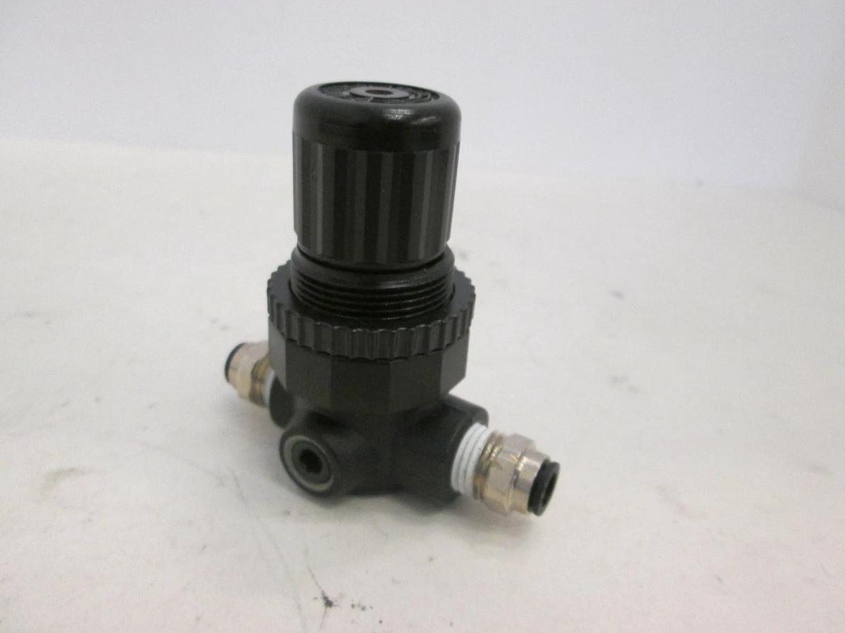 Used Norgren, 300 PSIG Regulator, R07-219-RGKA, Used