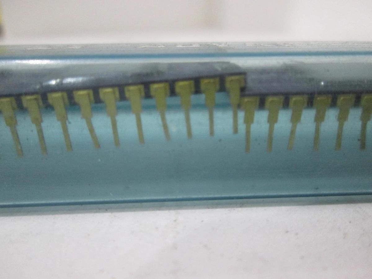 Texas Instruments, 2532JDL, Gold Pin, Integrated Circuit, New, Lot of 16