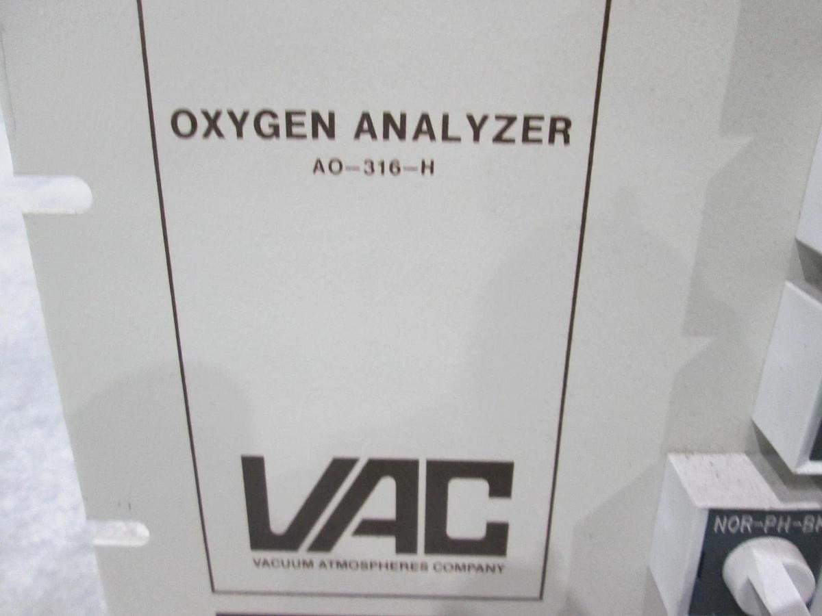 Used VAC, Oxygen Analyzer, AO-316-H, Used