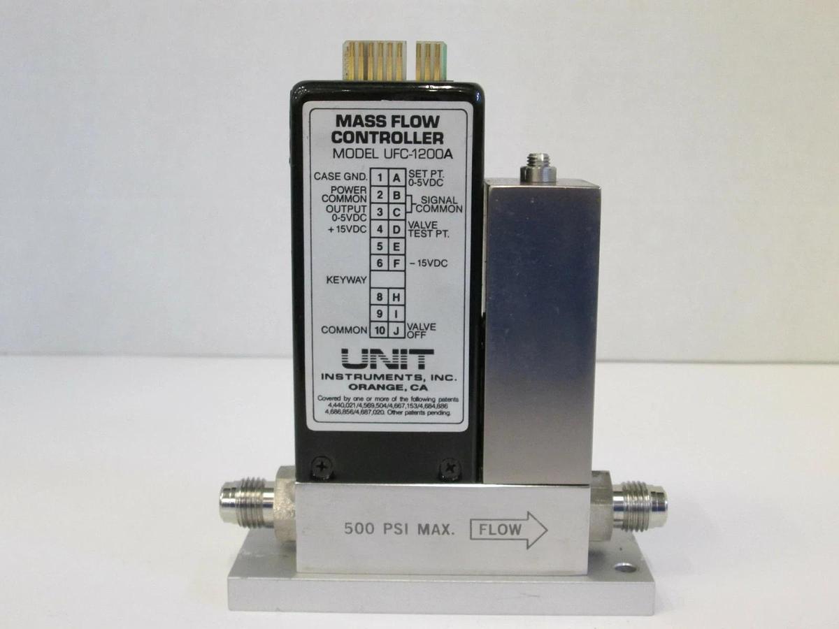 Used Unit UFC-1200A Mass Flow Controller MFC, SIH4, 50 SCCM, 1/4" Male