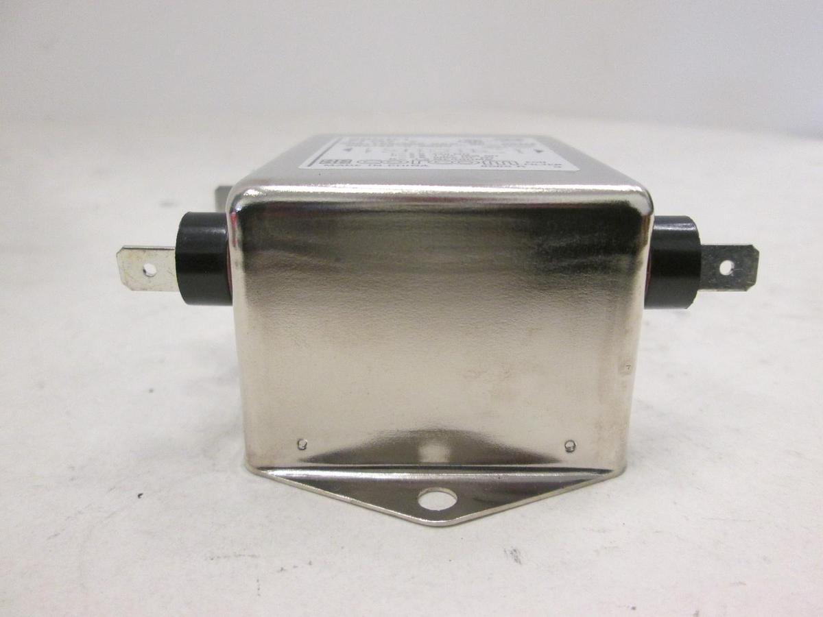 Used Corcom, 20VK1, F7147, 120/250 VAC, 50/60Hz, EMI Filter, New