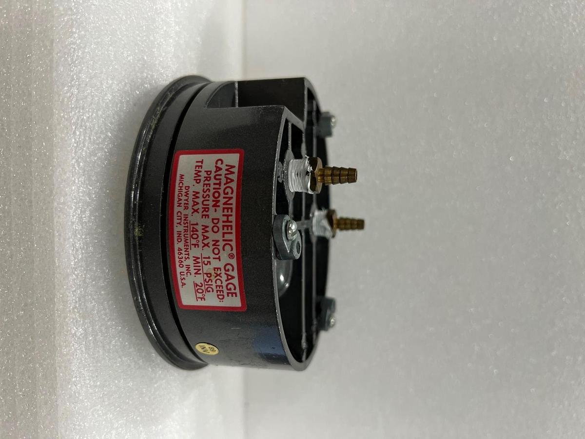 Used Dwyer, Magnehelic Pressure Gauge, 0-2”, 2002c, Used