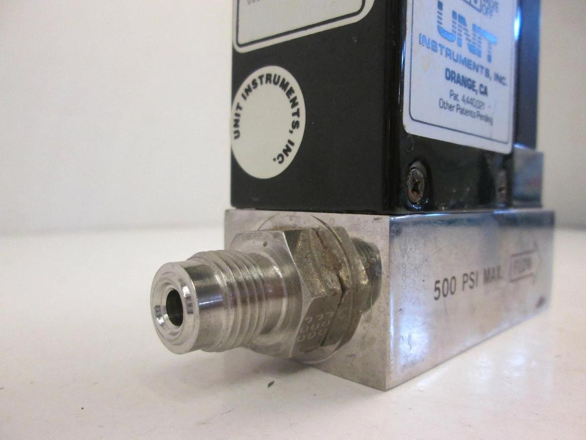 Used Unit UFC-1020 Mass Flow Controller MFC, H2, 10 SLM
