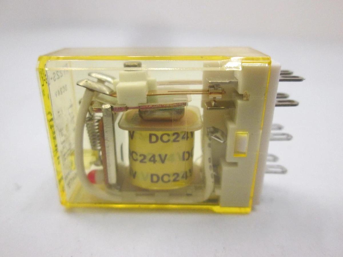 Used IDEC, RY22S-L, DC 24 V Relay, Used