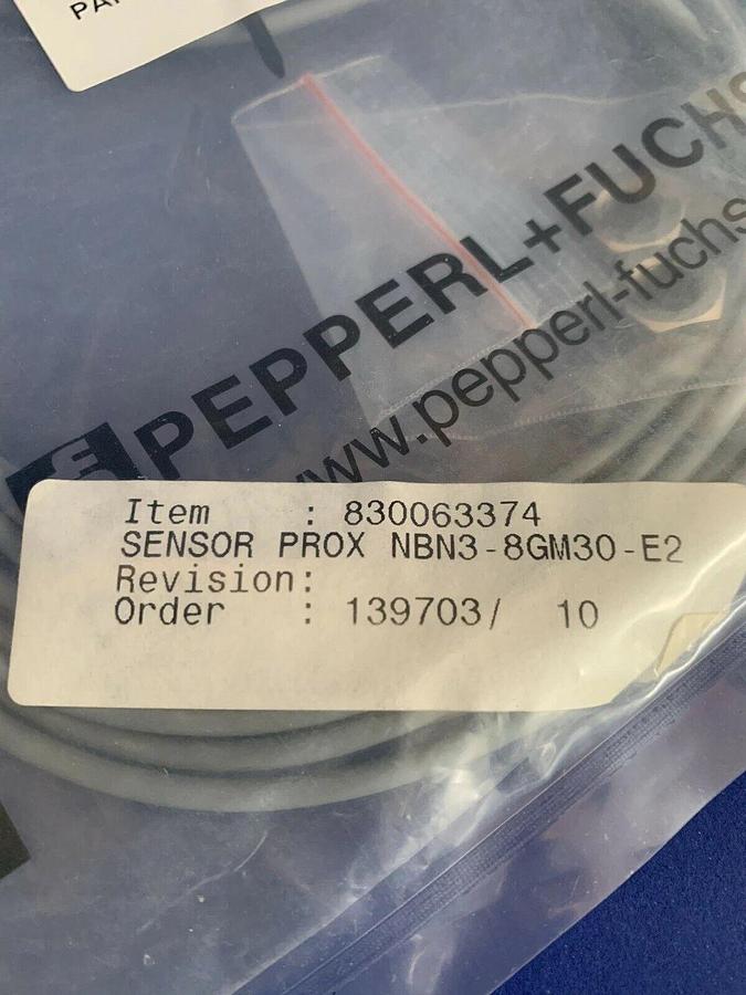 Used PEPPERL + FUCHS NBN3-8GM30-E2 Inductive Proximity Sensor, New