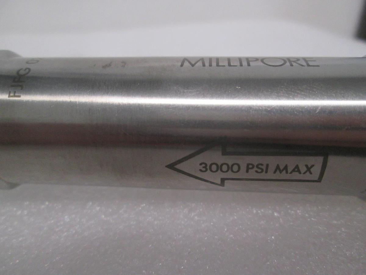 Used Fujikin, 0120-064661, N.C. Gas Assy w/ Millipore FJFG 02P RU Filter, Used