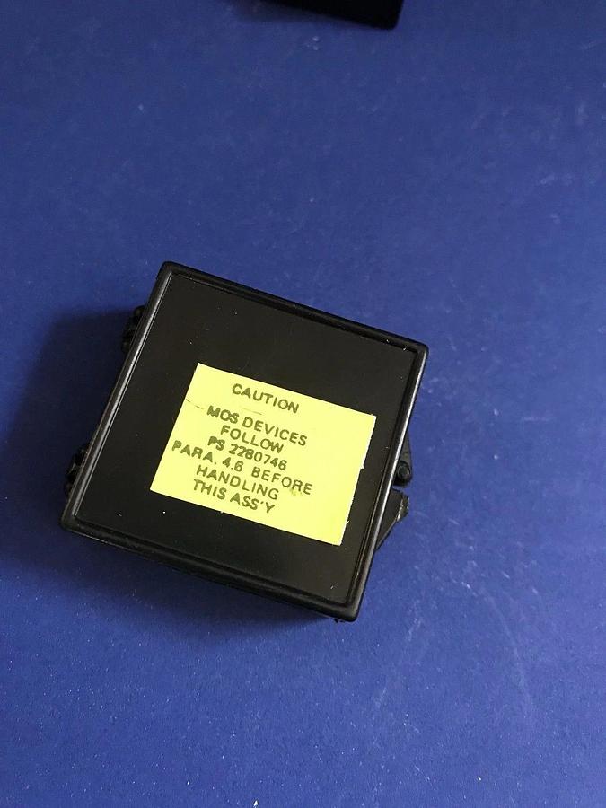 BI Technologies 898-3-R1K Isolated Thick Film Resistor Networks, Lot of 24