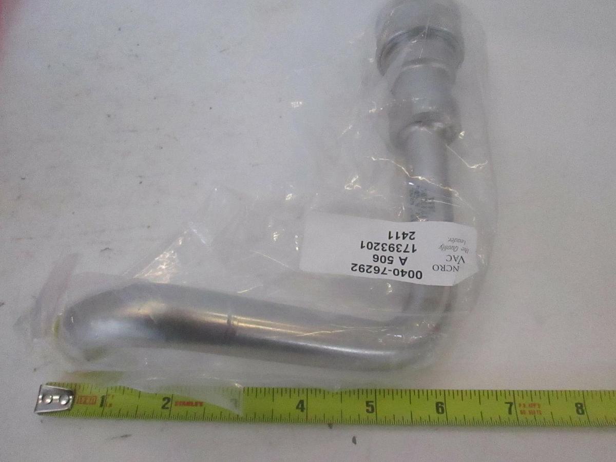 Used AMAT, 0040-76292, Manifold Adapter OTB FAC I/I Supply 1cm, New