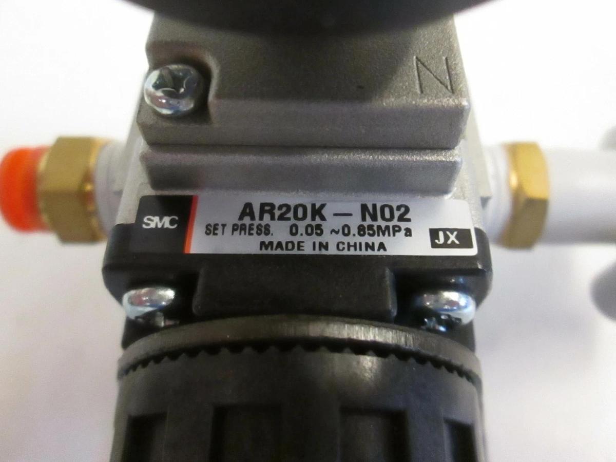 Used SMC Pneumatic Regulator AR20K-N02 w/ Gauge, Used