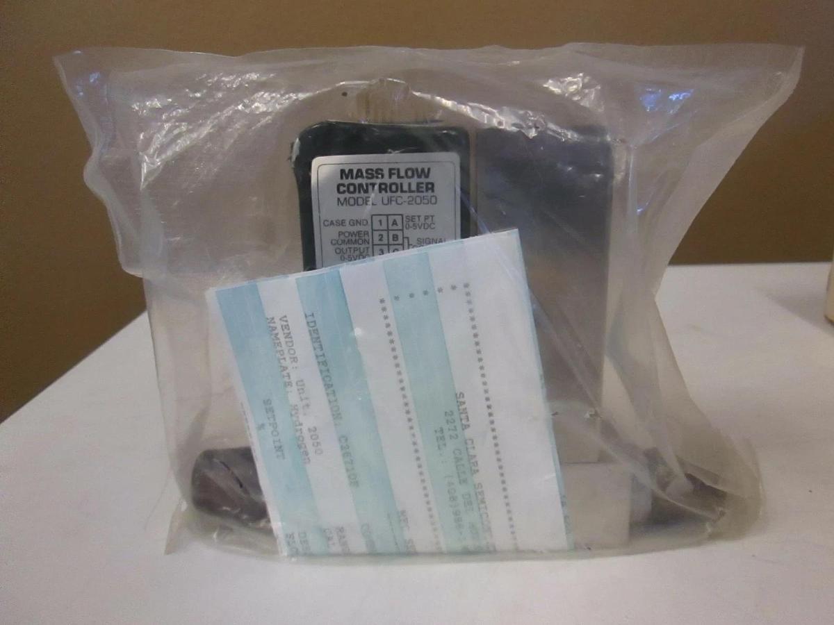 Used Unit UFC-2050 Mass Flow Controller MFC, H2, 30 SLM, 1/2" Male