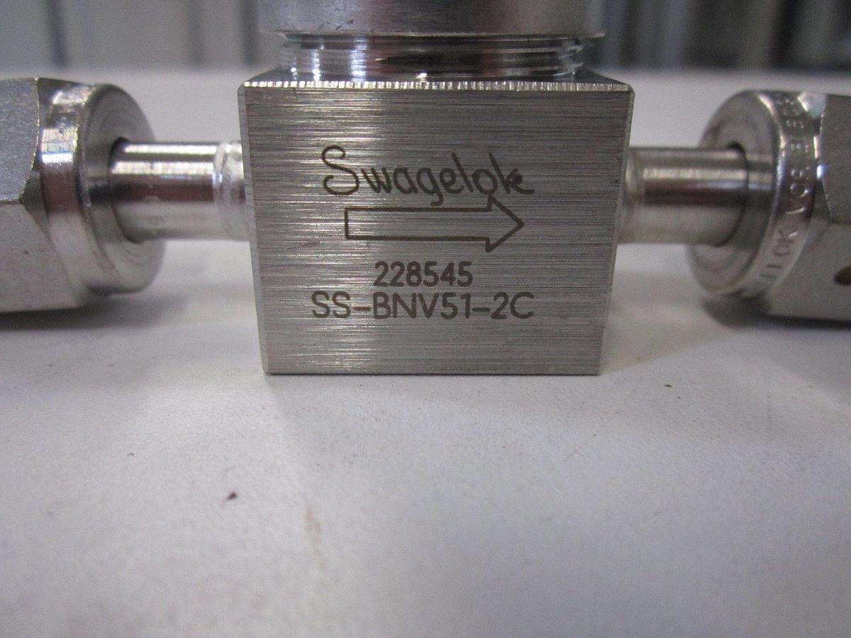 Used Swagelok SS-BNV51-2C Bellows Sealed Valve, 1/8-27 NPT Inlet, 1/4" FVCR